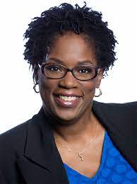ANTOINETTE-TUFF-PHOTO